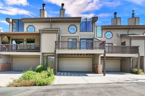 5190 E Elkhorn Dr, Eden, UT, 84310 | Card Image