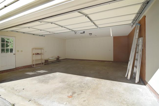 Inside Garage | Image 6