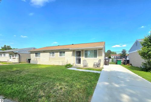 15037 Kerstyn Street, Taylor, MI, 48180-4884 | Card Image