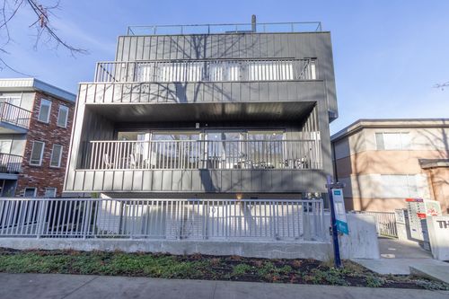 103-239 E 16th Ave, Vancouver, BC, V5T2T5 | Card Image