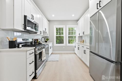 a-212 Montgomery Street, Highland Park, NJ, 08904 | Card Image