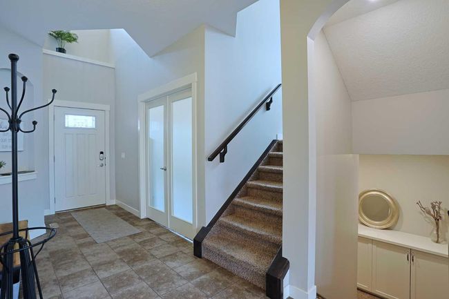 41 Rockford Terrace Nw, House other with 4 bedrooms, 4 bathrooms and 4 parking in Calgary AB | Image 4