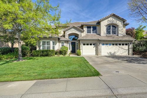 5001 Estero Way, El Dorado Hills, CA, 95762-7530 | Card Image