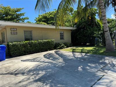 3530 Thomas Ave, Home with 0 bedrooms, 0 bathrooms and 4 parking in Miami FL | Image 1