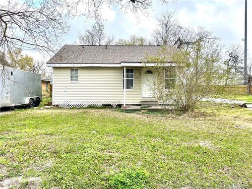 2915 Louisiana Ave, Lake Charles, LA, 70601-8736 | Card Image