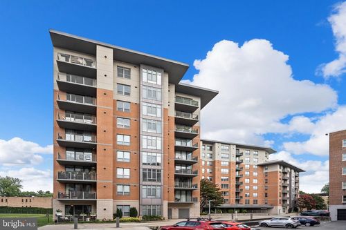 213-3883 Connecticut Ave Nw, WASHINGTON, DC, 20008-4574 | Card Image