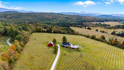 107 Skunk Hollow Rd, Jericho, VT, 05465-3034 | Card Image