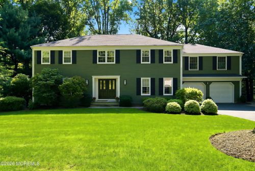 41 Hillyer Cir, Middletown, NJ, 07748-3211 | Card Image