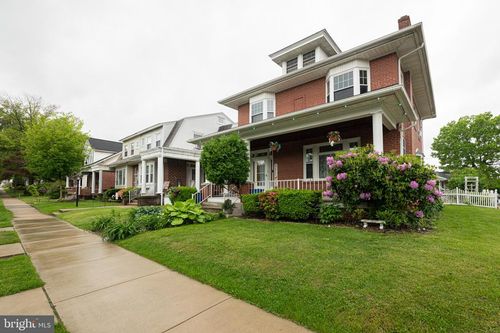 116 N Brobst St, SHILLINGTON, PA, 19607-2604 | Card Image