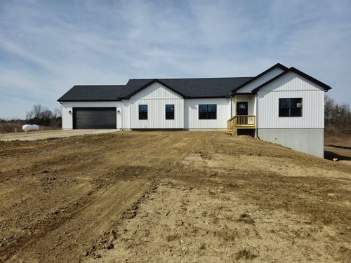 3560 S Creek Ln, Dryden, MI, 48428-9679 | Card Image