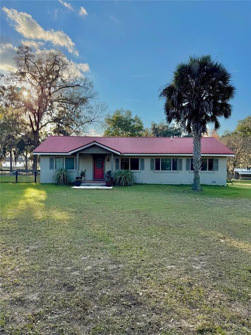 18400 N Us Highway 441, REDDICK, FL, 32686-2349 | Card Image