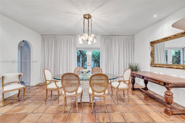 4515 N Bay Rd, House other with 3 bedrooms, 3 bathrooms and null parking in Miami Beach FL | Image 6