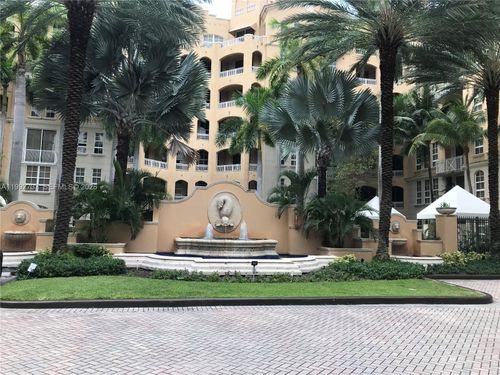 apt-422-3001 Ne 185th St, Aventura, FL, 33180-3348 | Card Image