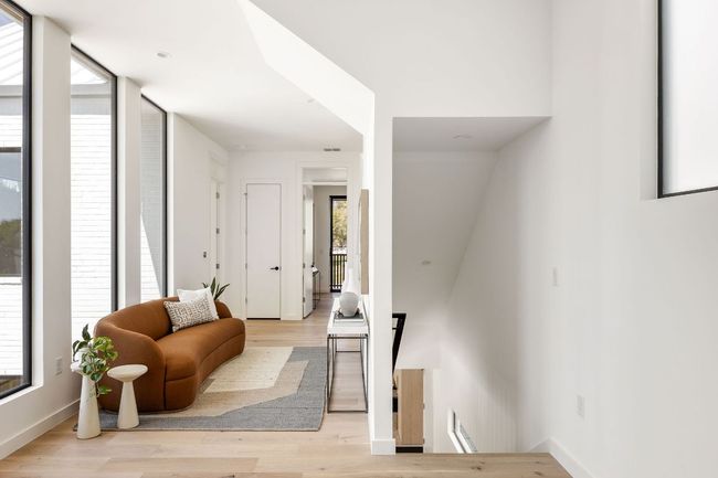 A - 303 W Elizabeth St, House other with 5 bedrooms, 5 bathrooms and 2 parking in Austin TX | Image 22
