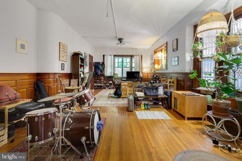 1-4411 Pine St, PHILADELPHIA, PA, 19104-3921 | Card Image