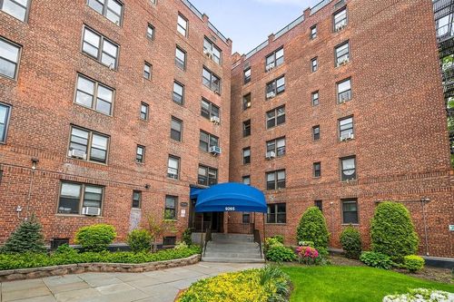 5d-9265 Shore Road, Brooklyn, NY, 11209 | Card Image