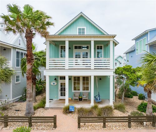 111 Still Water Dr, Port Aransas, TX, 78373-5069 | Card Image