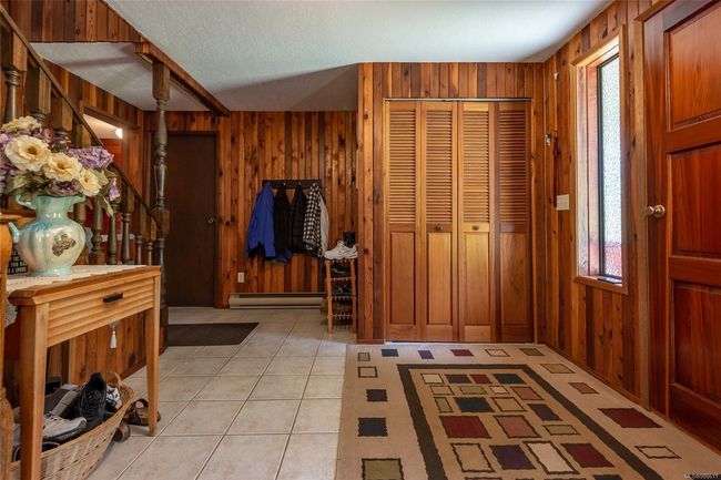 1301 Sayward Rd, House other with 5 bedrooms, 3 bathrooms and 6 parking in Sayward BC | Image 5