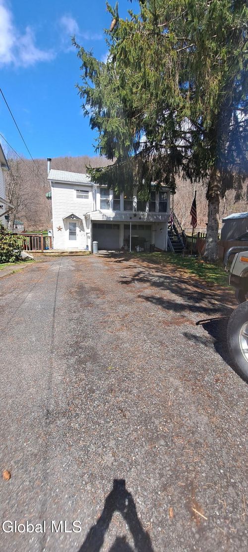 319 Main Street, Hobart, NY, 13788 | Card Image