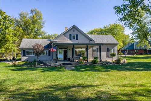 2010 Lakewood Rd Sw, Sherrodsville, OH, 44675-9721 | Card Image