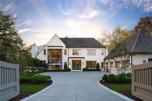 1165 W Garmon Rd, Atlanta, GA, 30327-4401 | Card Image