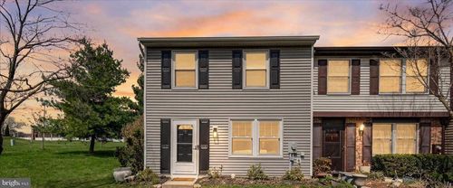 121 Sandalwood Ct, WALKERSVILLE, MD, 21793-8148 | Card Image