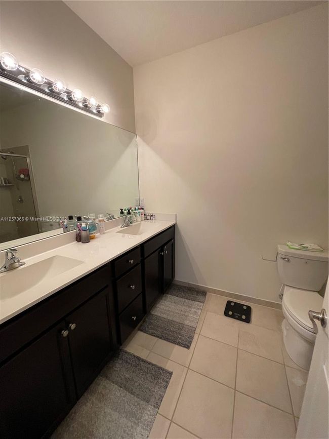 0 - 3409 W 104th Ter, Condo with 4 bedrooms, 3 bathrooms and null parking in Hialeah FL | Image 20