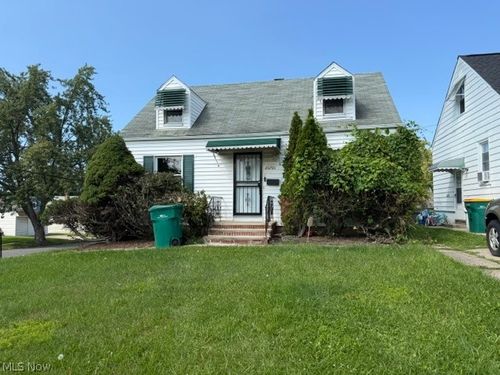 20701 Watson Rd, Maple Heights, OH, 44137-2033 | Card Image