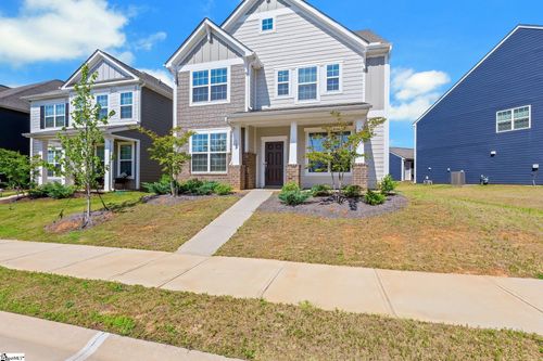 124 Fennec Dr, Fountain Inn, SC, 29644-9811 | Card Image