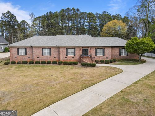 160 Victoria Dr, Fayetteville, GA, 30214-1163 | Card Image