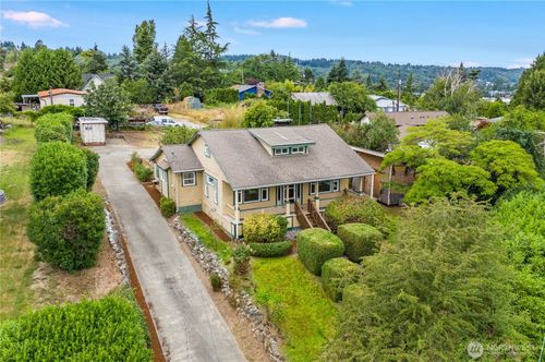 10115 15th Avenue S, Seattle, WA, 98168 | Card Image