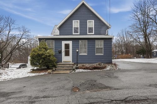 6 Vinton Ct, Stoneham, MA, 02180-1432 | Card Image
