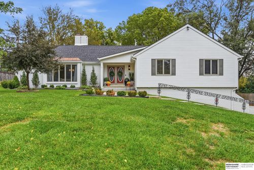 1717 S 84th Street, Omaha, NE, 68124 | Card Image