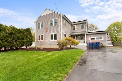 2 Burnside Ave, Seekonk, MA, 02771-1002 | Card Image