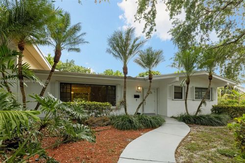 7920 Sw 132nd St, Pinecrest, FL, 33156-6718 | Card Image