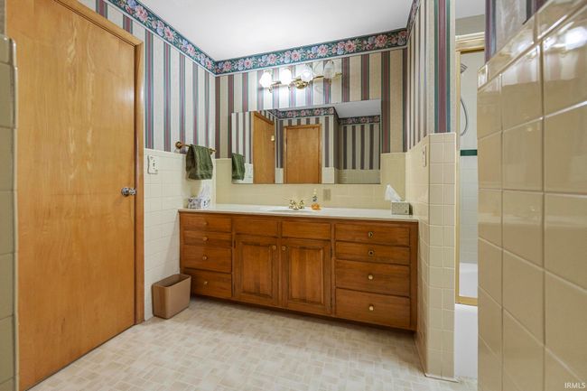 1489 W 47 Th St, House other with 3 bedrooms, 2 bathrooms and null parking in Jasper IN | Image 13