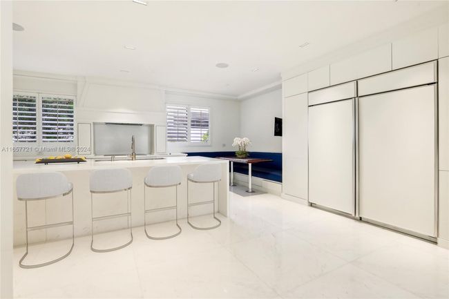 APT-101 - 1000 Venetian Way, Townhouse with 4 bedrooms, 4 bathrooms and null parking in Miami Beach FL | Image 7