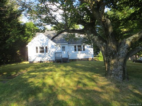 105 Wood Ave, Monticello, NY, 12701-2362 | Card Image