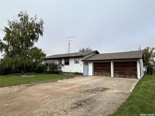 101 Philips St, Muenster, SK, S0K | Card Image