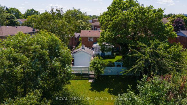 31 Rollins Dr, House other with 3 bedrooms, 2 bathrooms and 2 parking in Welland ON | Image 37