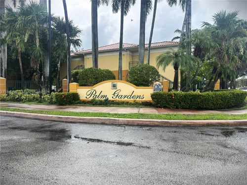 8-7280 Nw 114th Ave, Doral, FL, 33178-5580 | Card Image