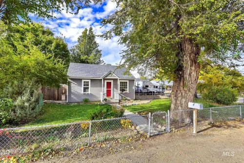 2121 Cleveland Street, Boise, ID, 83705 | Card Image