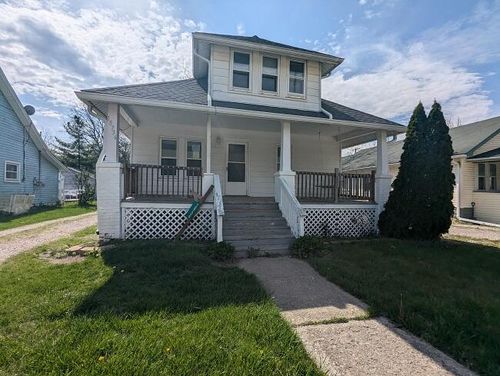 18736 Huron River Dr, New Boston, MI, 48164-9357 | Card Image