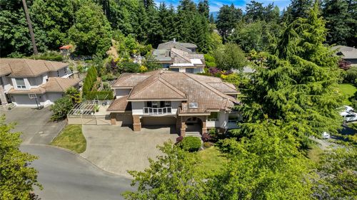948 Boulderwood Rise, Victoria, BC, V8Y3G5 | Card Image