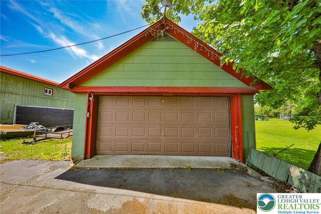 Garage 2 | Image 45