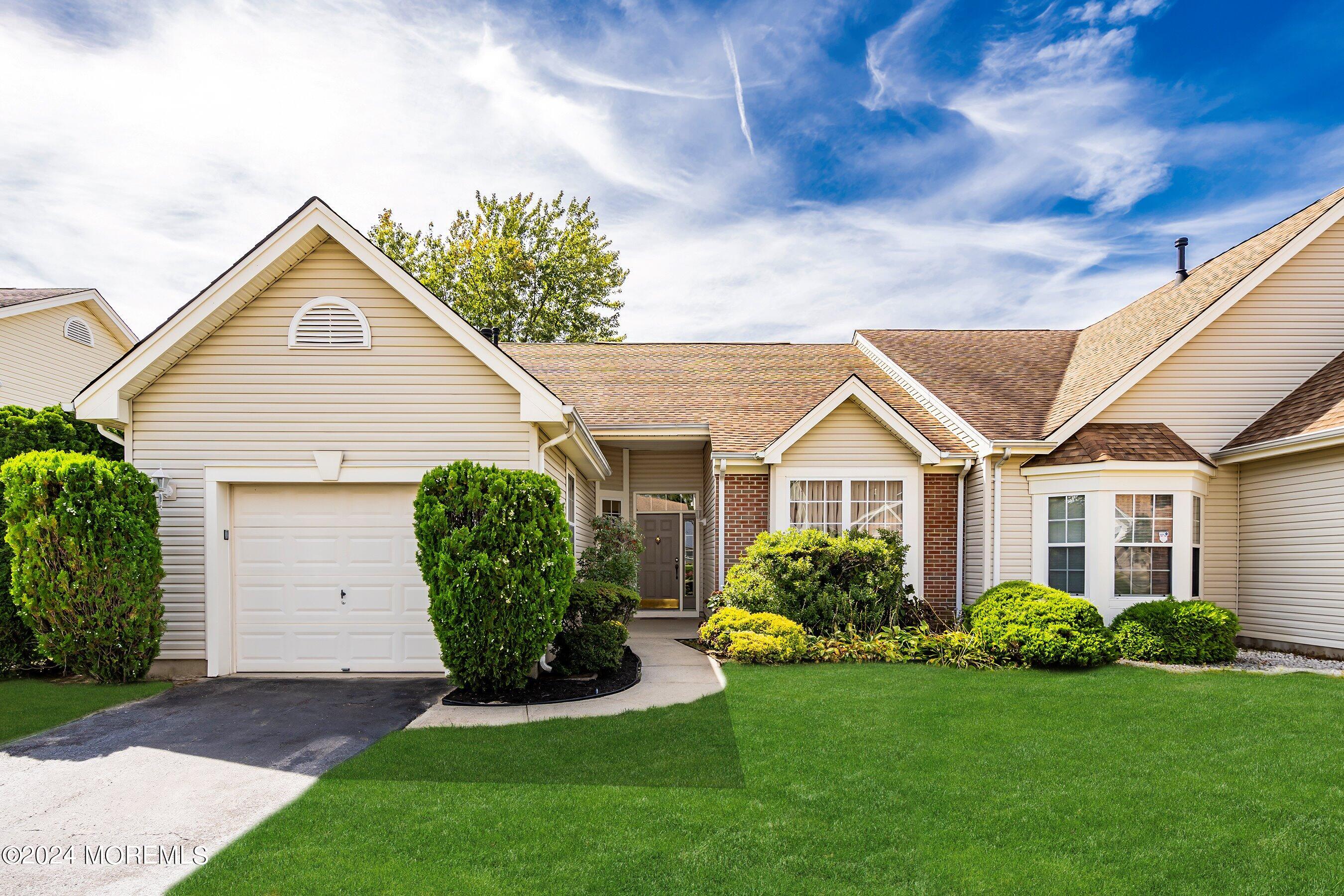 Sylvan Lake Blvd, Bayville, NJ 08721