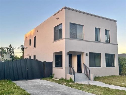 2369 Sw 17th Ter, Miami, FL, 33145-2423 | Card Image