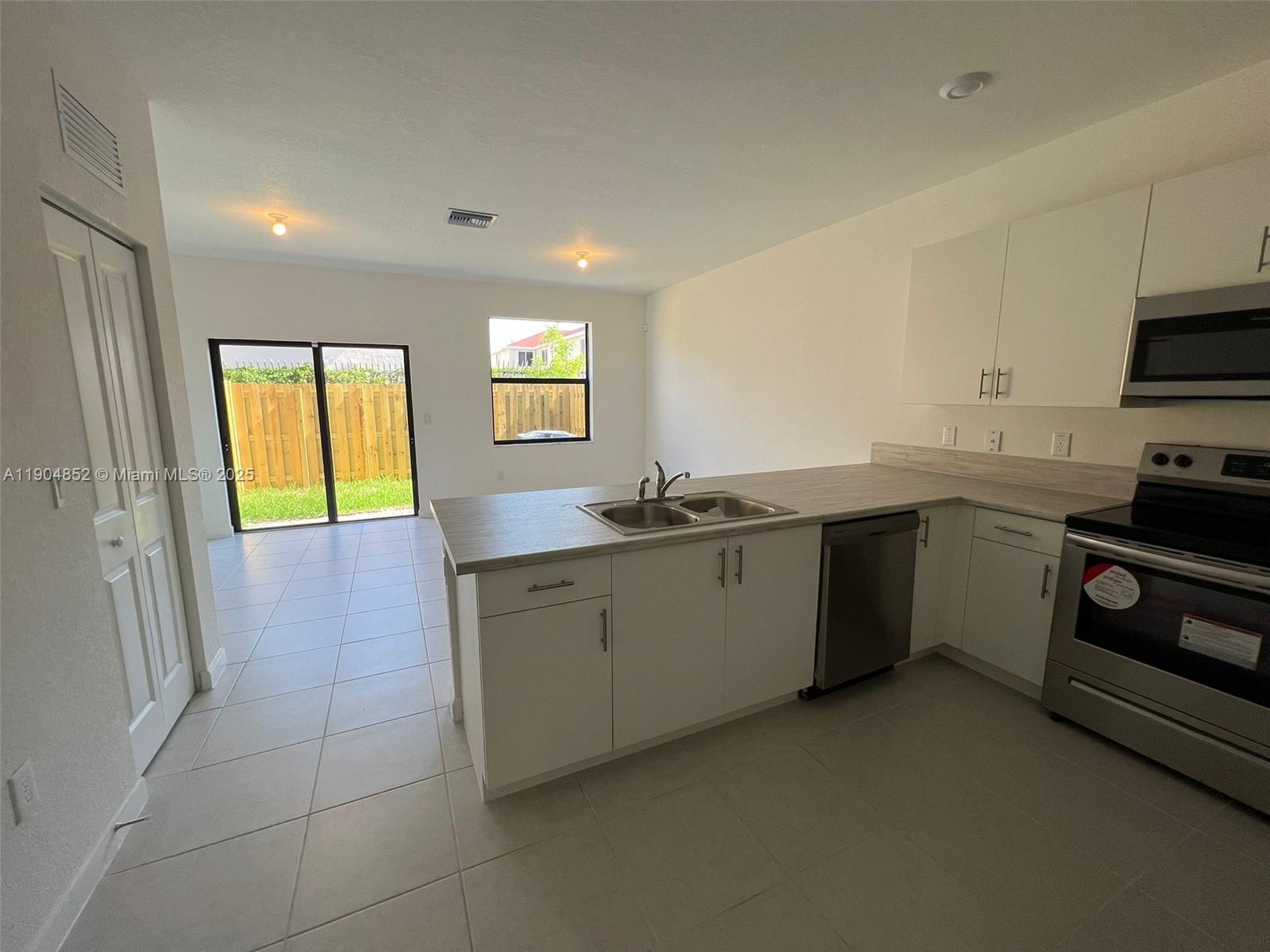 Residential in Miami 3