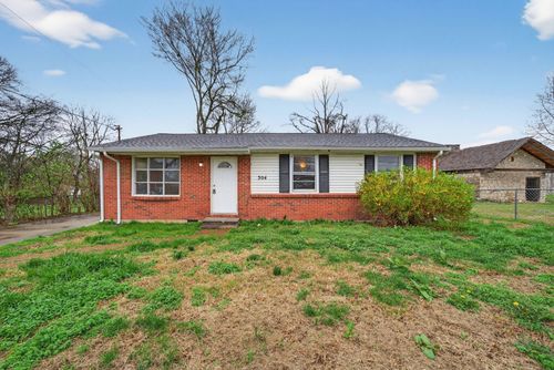 304 Walker St, CLARKSVILLE, TN, 37042-4343 | Card Image