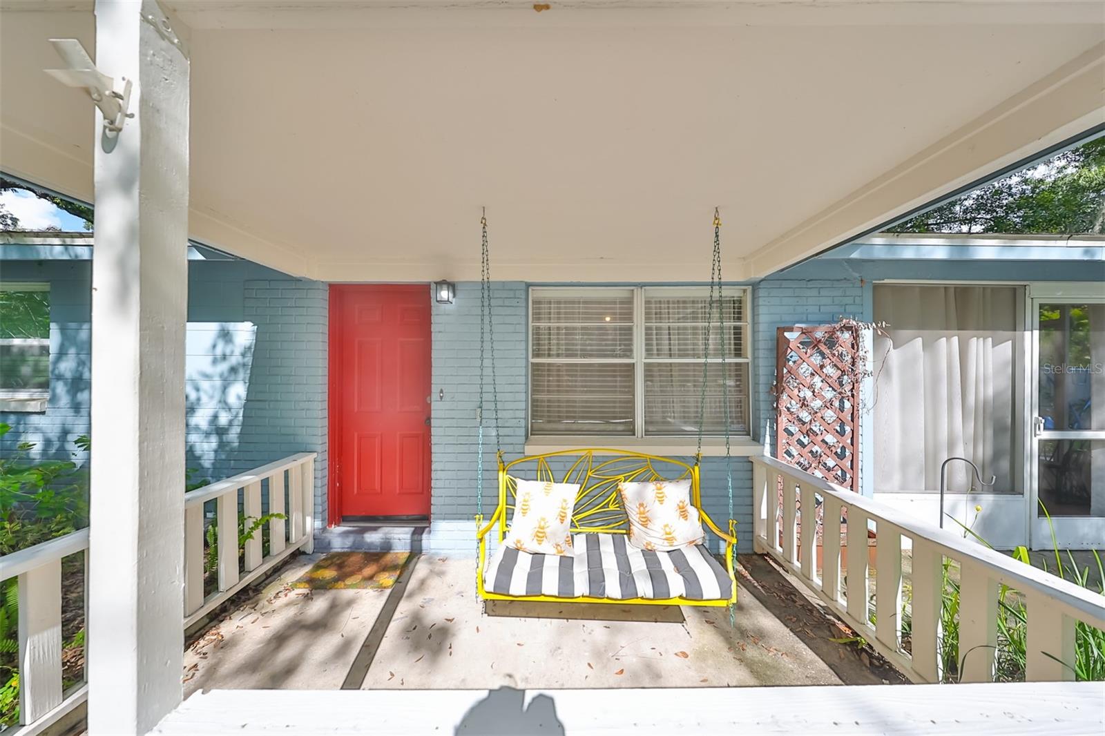 Park Cir, Tampa, FL 33610